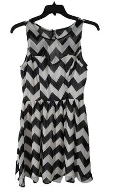 Black and White Chevron Dress-Midi